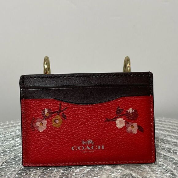 Coach Bright Red Multi Card Case NWT - Picture 1 of 6